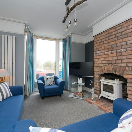 6 Afallon, Beachside Holiday House Criccieth Exteriör bild