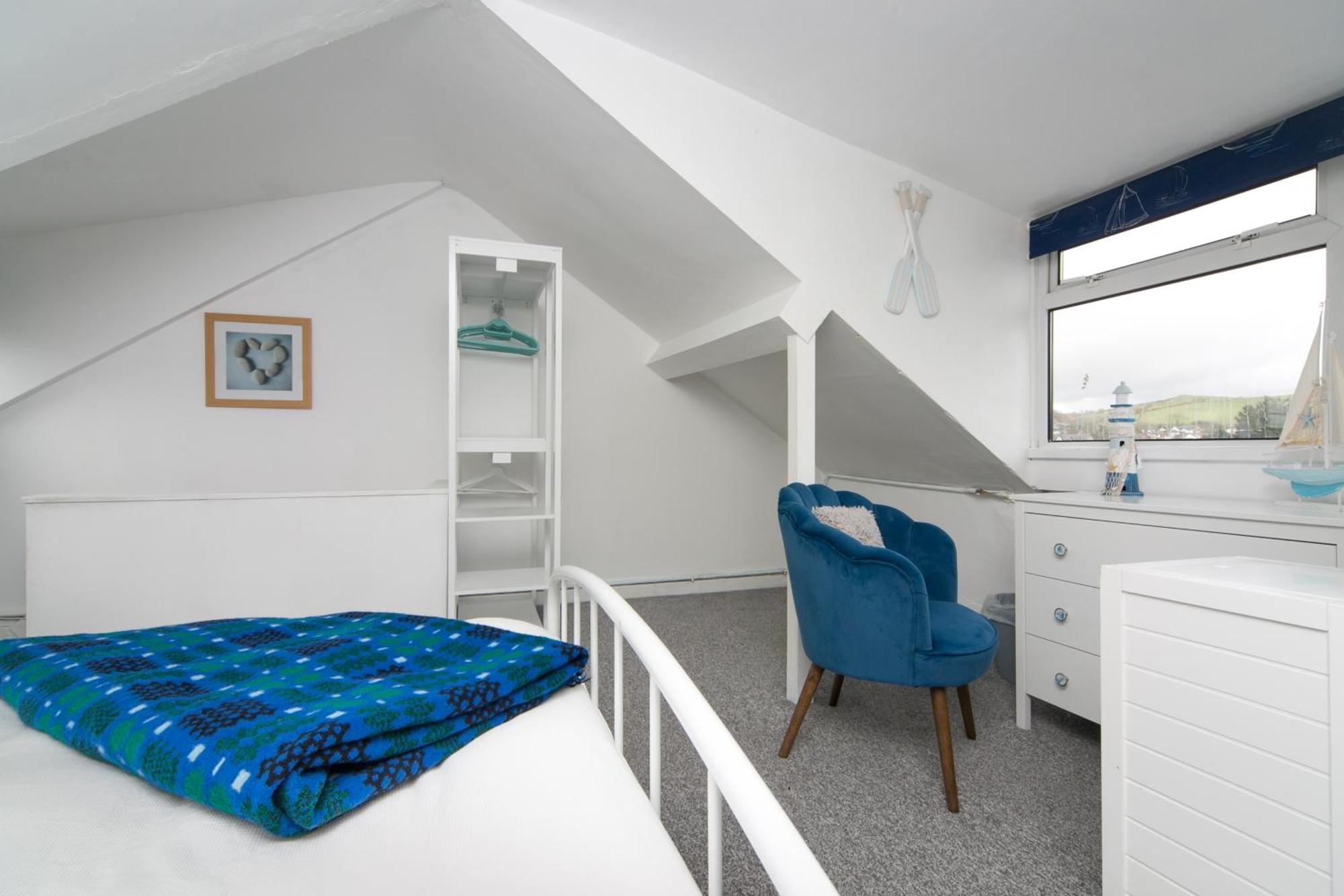 6 Afallon, Beachside Holiday House Criccieth Exteriör bild